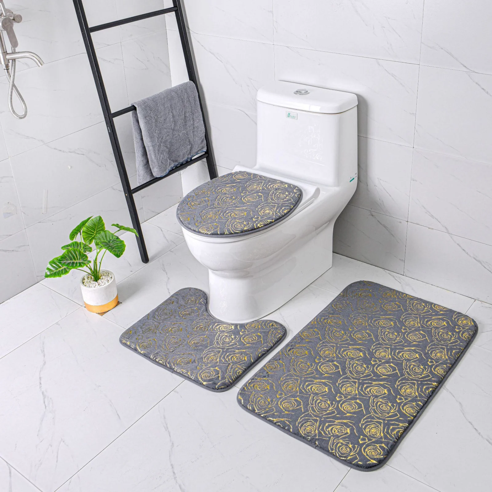Gilding Carpet Bathroom Three-piece Set Household Doorway Non-slip Carpet Mat